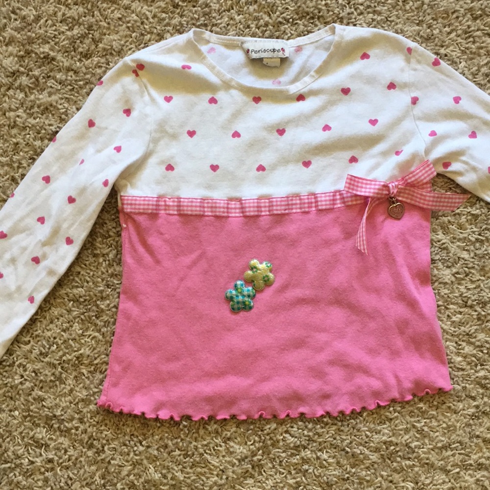 Long sleeves top with hearts 💕